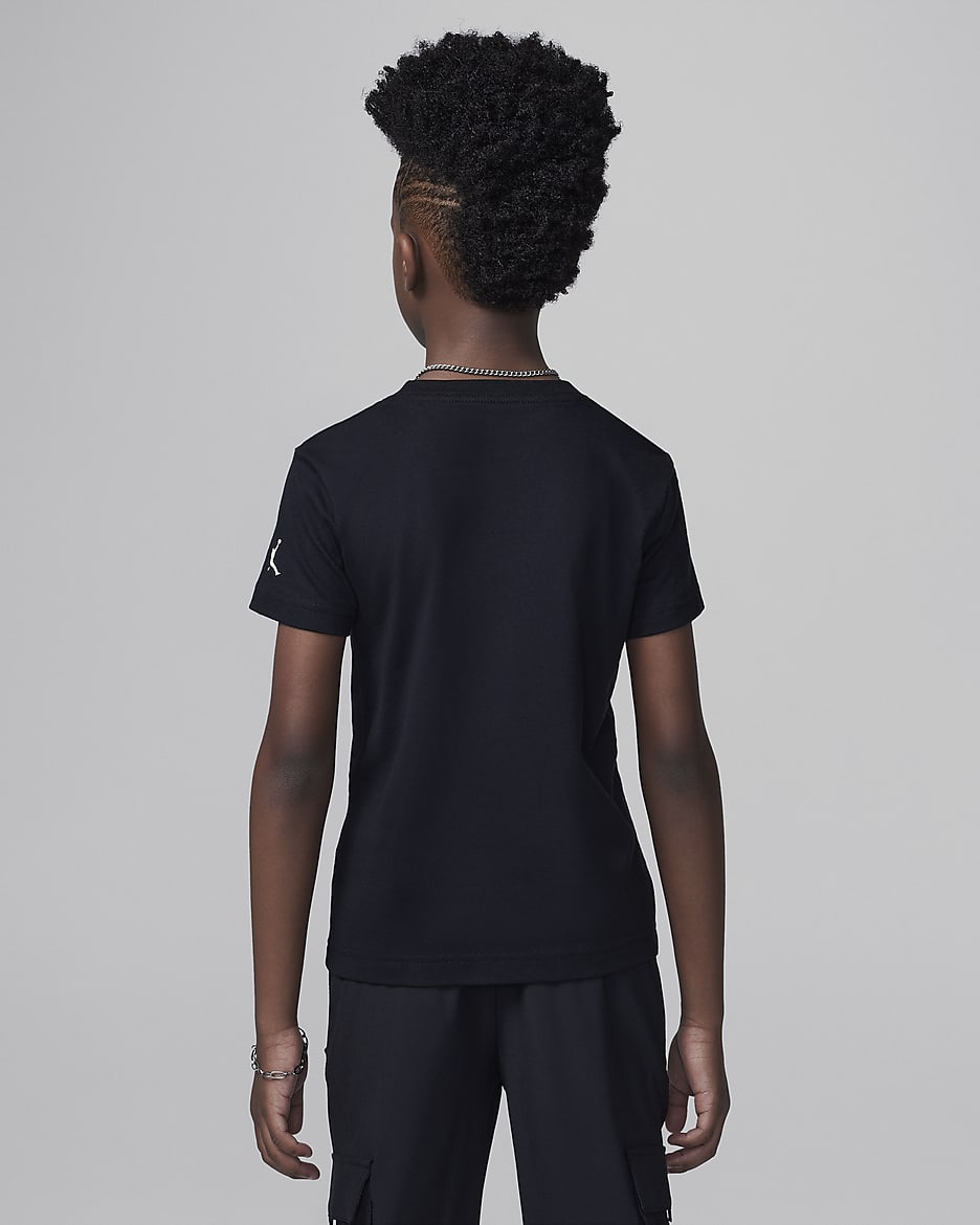 Playera con grafico de lunares para preescolar Air Jordan. Nike MX